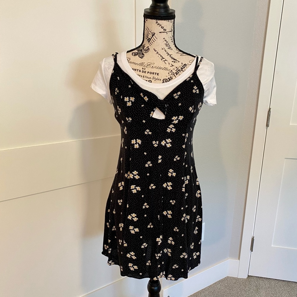 American Eagle Outfitters Black Floral Mini Dress